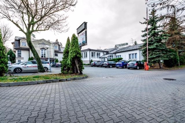 Wzgorze Toskanii Conferences & Restaurant Przeźmierowo Exterior foto